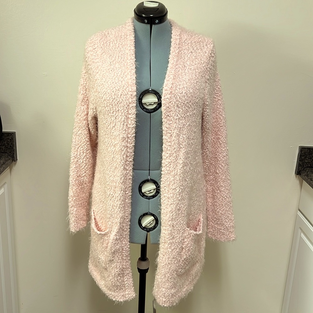 Torrid size 1 (14/16) super soft fuzzy yarn open front cardigan sweater